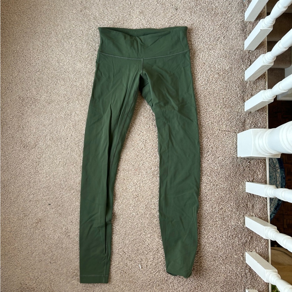 Lululemon wunder under green leggings